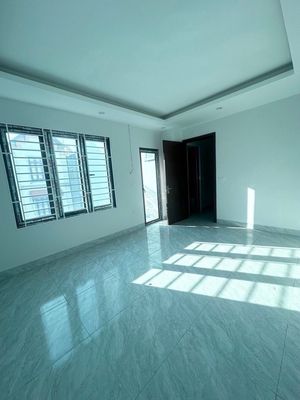 BÁN NHÀ XUÂN PHƯƠNG 5 TẦNG, 3 NGỦ, CÁC PHÒNG ĐỀU CỬA SỔ THOÁNG SÁNG