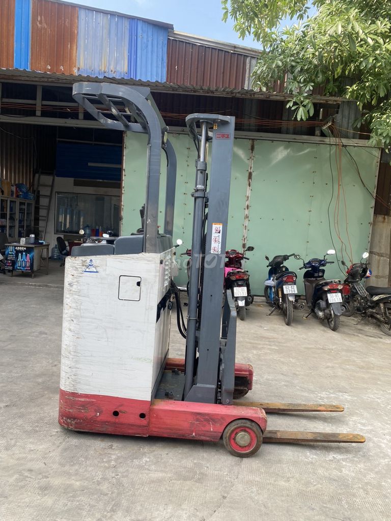 NICHIYU 900KG XE BÃI, ĐỦ TỜ KHAI, KIỂM ĐỊNH