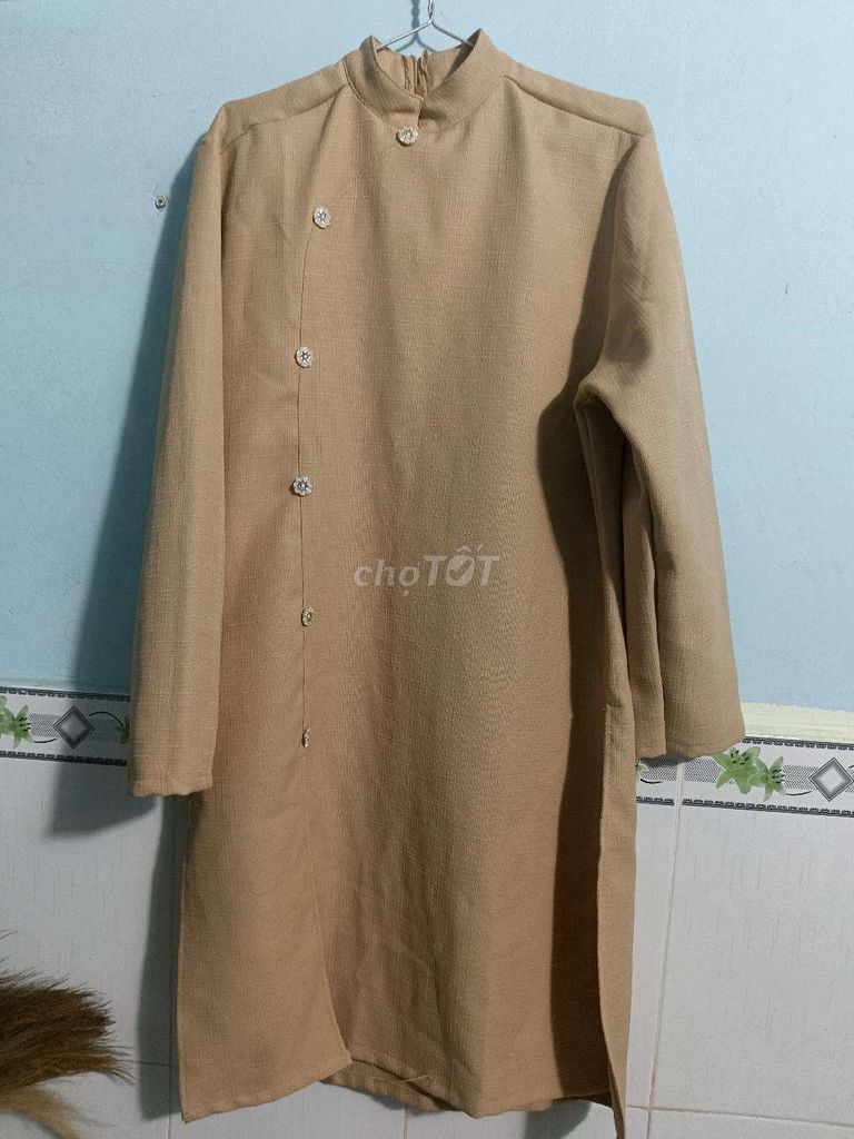 Áo dài cách tân nam nữ. Mua bán Quần áo tại Huyện Long Thành Đồng Nai được đăng bởi Hoàng  hình 1