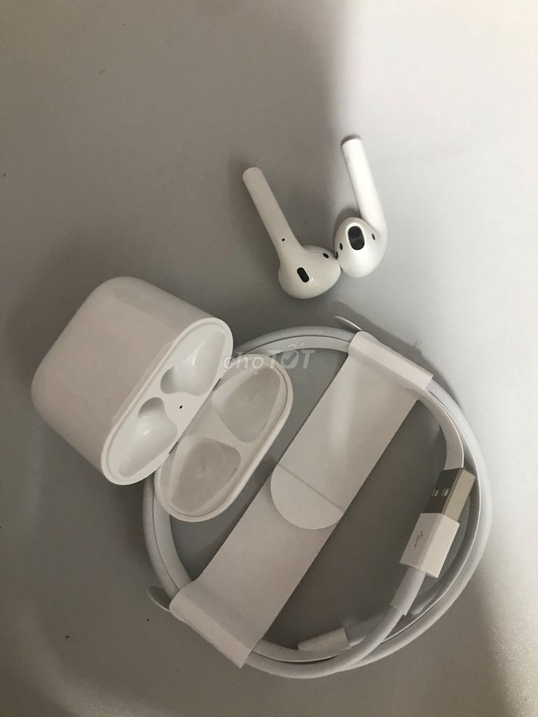 0705676465 - APPLE AIR PODS 2