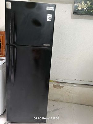Cần bán tủ lạnh 320 lít inverter