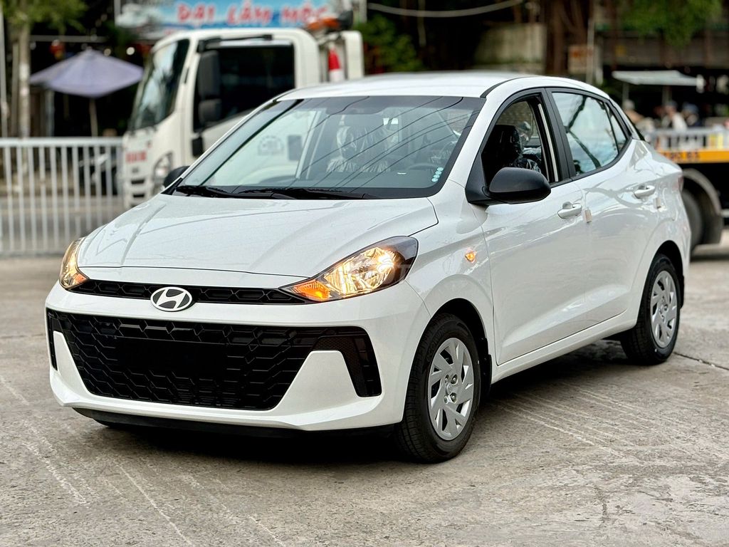 HYUNDAI I10 TRẢ TRƯỚC CHỈ TỪ 100 TRIỆU NHẬN XE. Mua bán Ô tô tại Quận Gò Vấp Tp Hồ Chí Minh được đăng bởi Thanh Hyundai hình 12