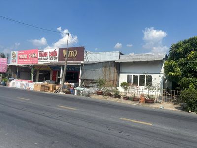 Bất đất gấp Hậu Giang