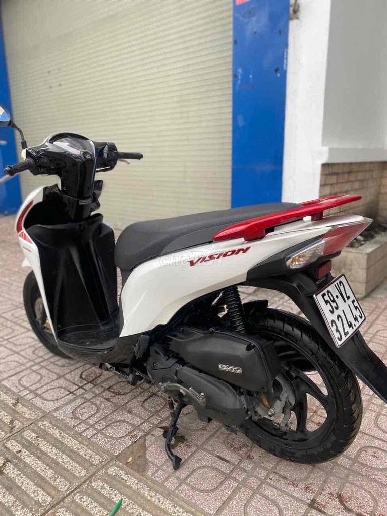 VISION 2015 cavet theo xe bộ hồ sơ công chứng cũ. Mua bán Xe máy tại Quận 7 Tp Hồ Chí Minh được đăng bởi Gia Bảo  hình 4