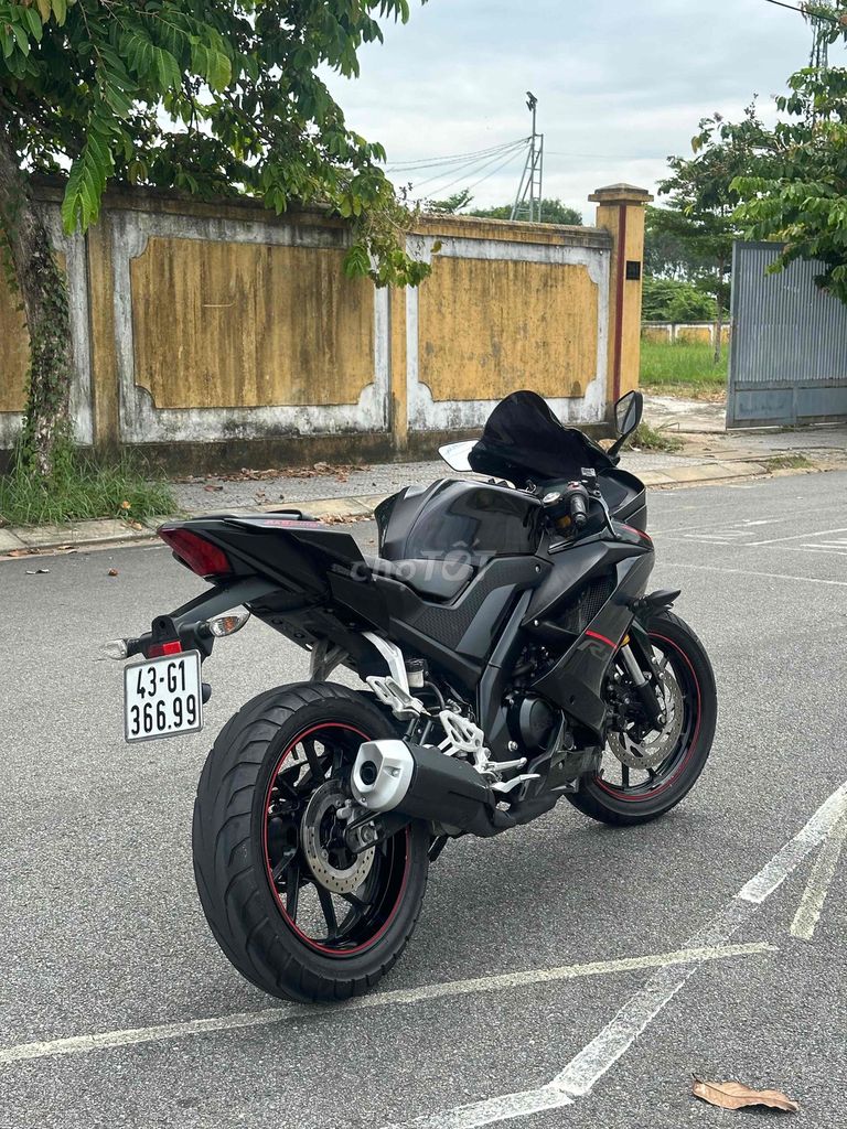 Cần nhượng lại em r15 máy rin êm chíh chủ. Mua bán Xe máy tại Quận Thanh Khê Đà Nẵng được đăng bởi Ku Tý hình 2