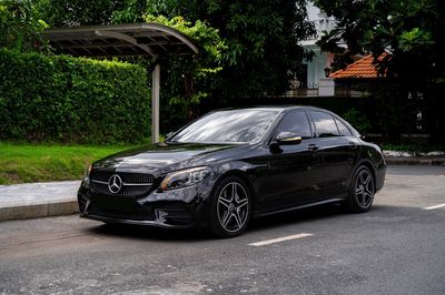 Thì Đây Là Mer C300 AMG 2019 - Xe chuẩn 100%. Mua bán Ô tô tại Quận 7 Tp Hồ Chí Minh được đăng bởi Bảo Duy Ô Tô