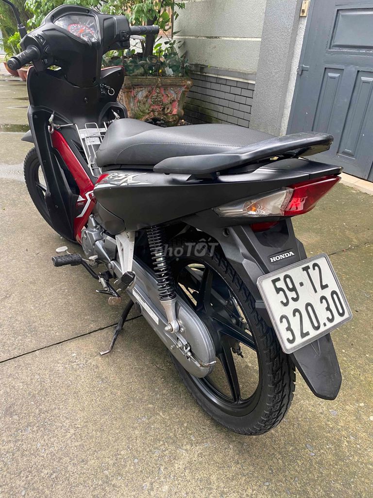 RSX fi mâm bstp 9 chủ kí bao zin ken. Mua bán Xe máy tại Quận Tân Bình Tp Hồ Chí Minh được đăng bởi CÁ NHÂN   9 CHỦ hình 4