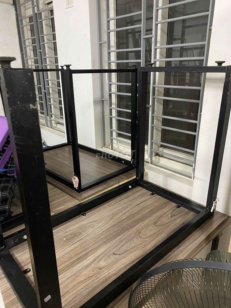 Bàn học chữ U gỗ sắt 1m x 0.5m. Mua bán Bàn ghế tại Quận Thanh Xuân Hà Nội được đăng bởi Ngọc Ánh hình 1