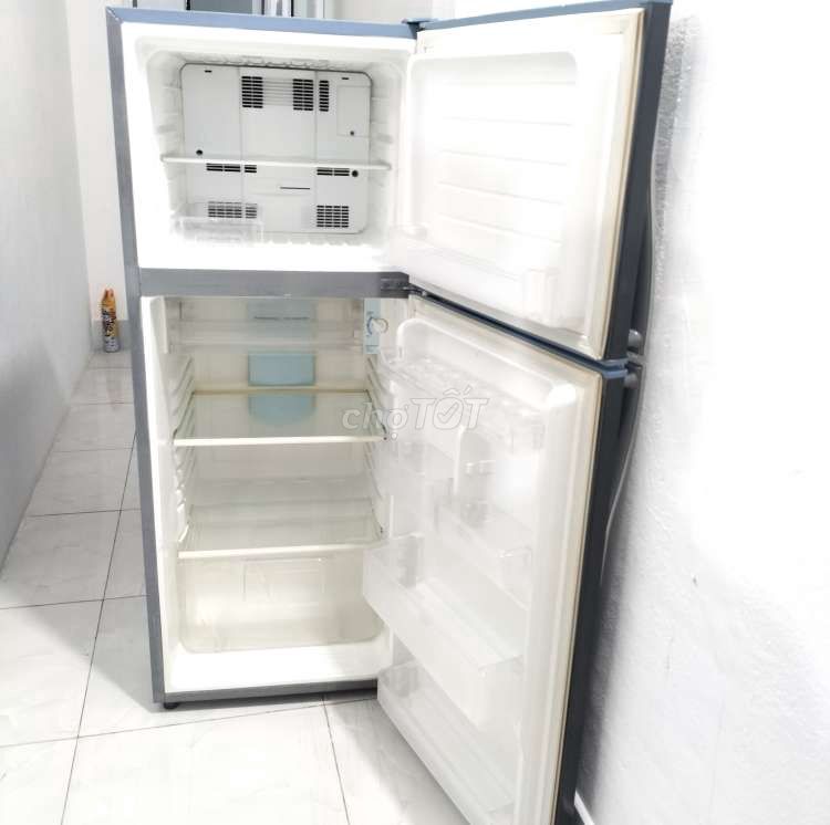 Tủ lạnh sharp 218lít .ko đóng tuyết...