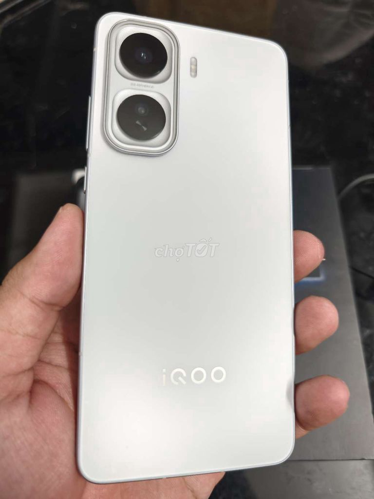 IQOO NEO 11 12GB/256GB Bạc Đã sử dụng. Mua bán Điện thoại tại Quận Ba Đình Hà Nội được đăng bởi Chẻ na phone giá tốt  hình 1