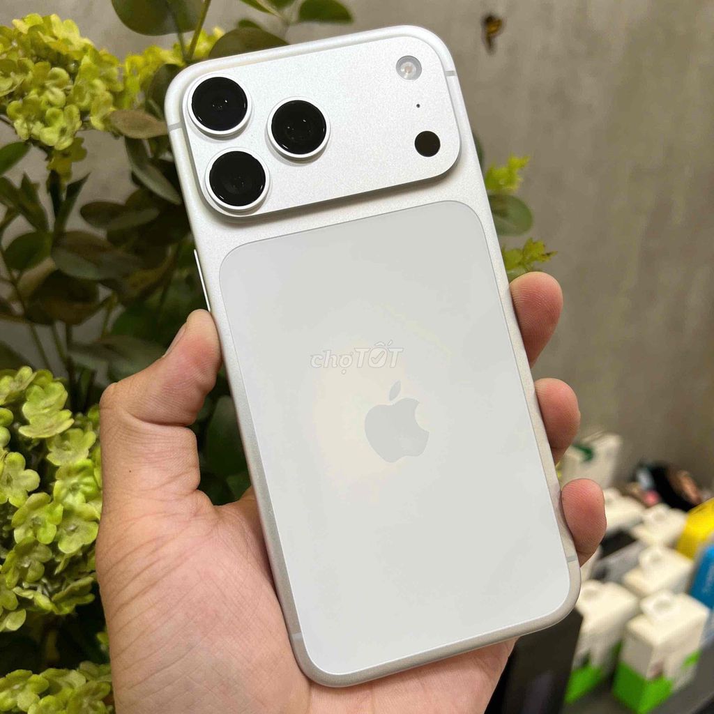 Apple iPhone 17 Pro Max 1TB Trắng Mỹ (LL/A) Sạc 0L. Mua bán Điện thoại tại Quận 8 Tp Hồ Chí Minh được đăng bởi TRƯỜNG MOBILE  hình 1