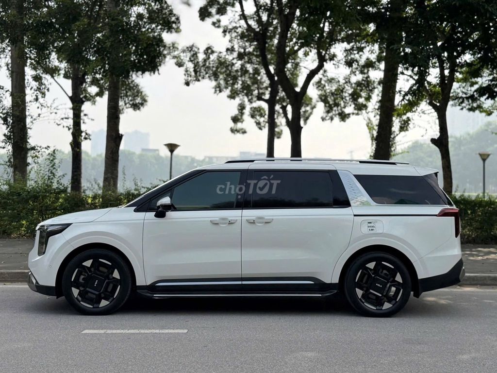 Kia Carnival 2025 Premium 2.2D 8S - 45,000 km.. Mua bán Ô tô tại Thành phố Thủ Đức Tp Hồ Chí Minh được đăng bởi Đức Tứ Bánh hình 3
