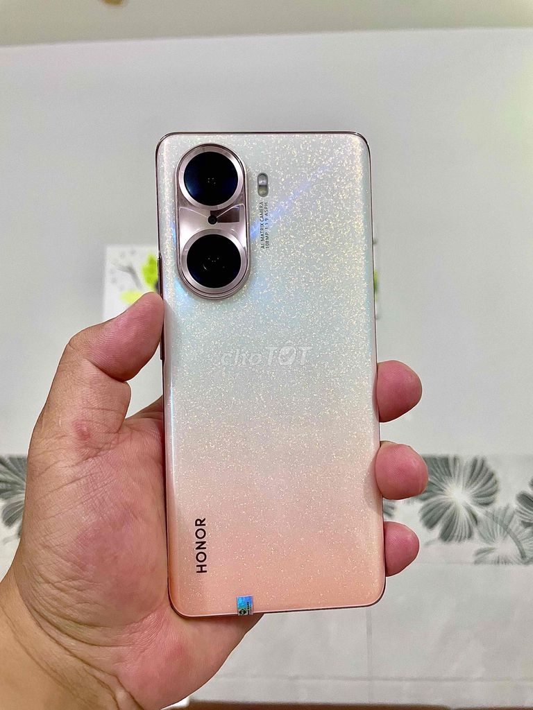 Honor 60 Pro 5G Snap 778g 12/256GB Camera đẹp Zin. Mua bán Điện thoại tại Thành phố Thủ Dầu Một Bình Dương được đăng bởi Đăng Store hình 1