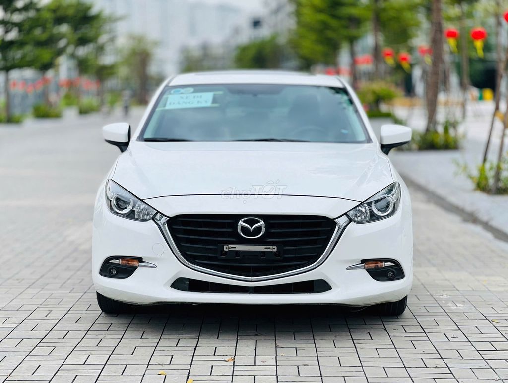 Mazda 3 2017 facelip tên tư nhân sử dụng