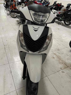 Sh 2014 lên ý xe zin chuẩn đẹp. Mua bán Xe máy tại Quận Ninh Kiều Cần Thơ được đăng bởi Cửa Hàng xe máy Hoàng Hải hình 1