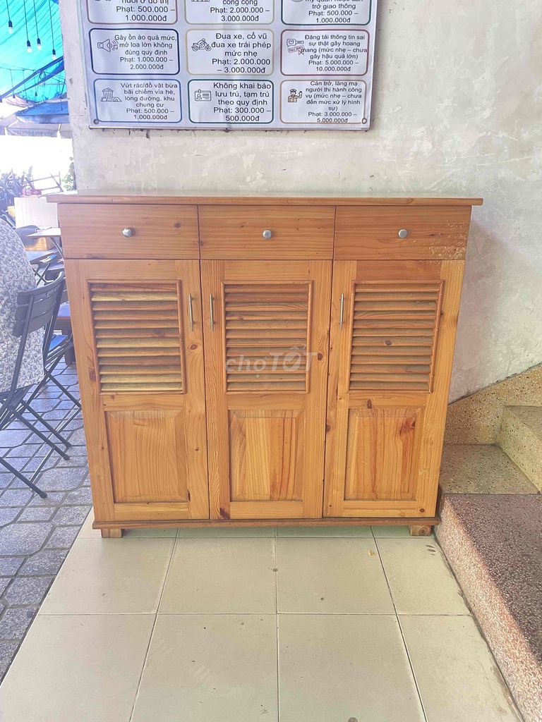 Tủ giày gỗ 3 cánh hiện đại. Mua bán Tủ, kệ gia đình tại Quận Tân Phú Tp Hồ Chí Minh được đăng bởi Thu Hồng hình 1