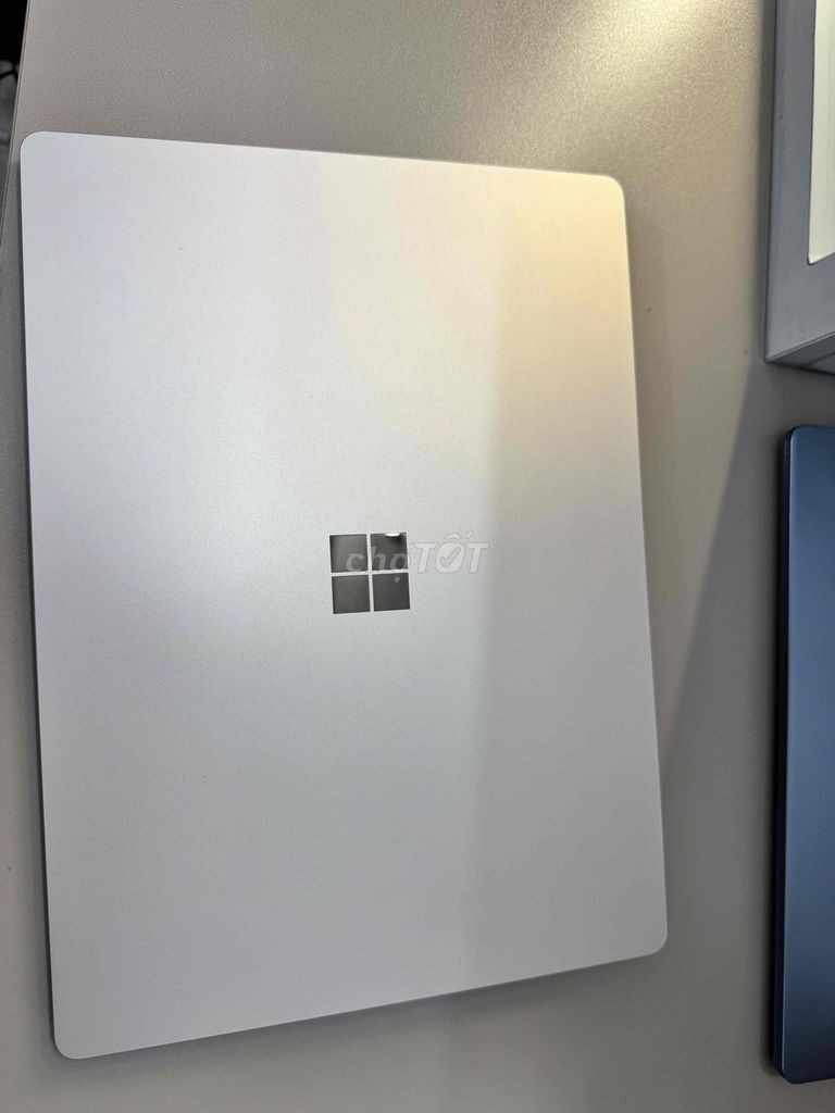 Microsoft Surface Laptop 4 i5 8GB/512GB. Mua bán Laptop tại Huyện Thiệu Hóa Thanh Hóa được đăng bởi minh thu lê hình 1
