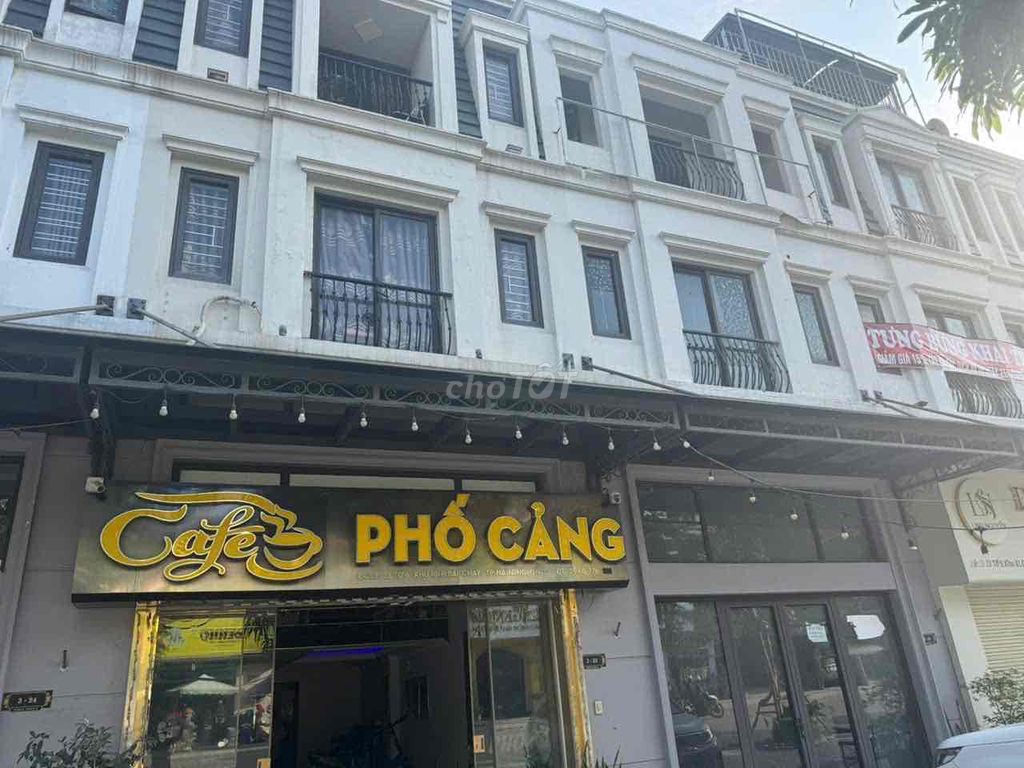 Chính chủ cần bán siêu phẩm LK KĐT Kings Town Hạ Long. Mua bán văn phòng, mặt bằng kinh doanh tại Thành phố Hạ Long Quảng Ninh được đăng bởi Cương hình 1