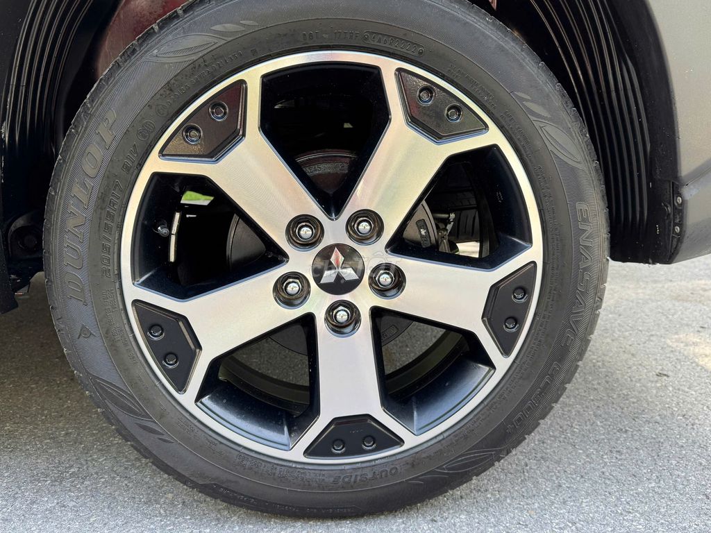 Mitsubishi Xpander Cross 2022 màu cam. Mua bán Ô tô tại Quận Long Biên Hà Nội được đăng bởi PHÚC LÂM  AUTO hình 8