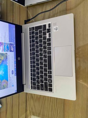 hp i3gen10 - máy Japan. Mua bán Laptop tại Thành phố Bến Tre Bến Tre được đăng bởi lê minh  mobile