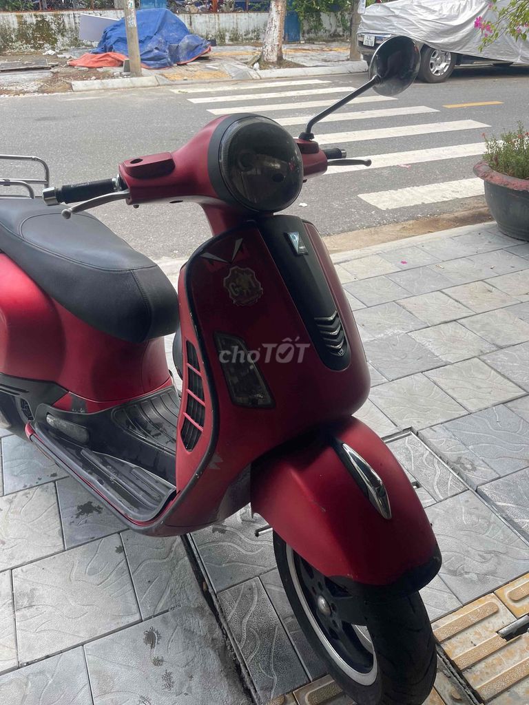 Piaggio Vespa GTS 3Vie красный, цена 5гр