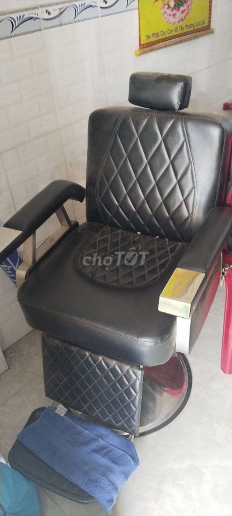 Ghế cắt tóc Đen Da Điều chỉnh độ cao. Mua bán Bàn ghế tại Thị xã Tân Uyên Bình Dương được đăng bởi Tùng Nguyễn hình 1