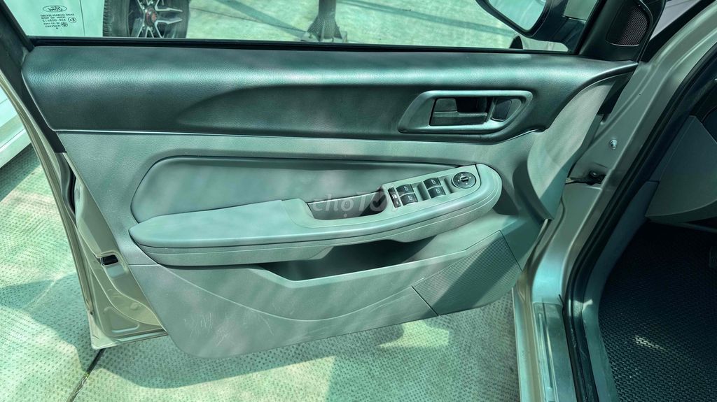 Ford Focus 2010 - 141000 km. Mua bán Ô tô tại Thành phố Dĩ An Bình Dương được đăng bởi THANH hình 1