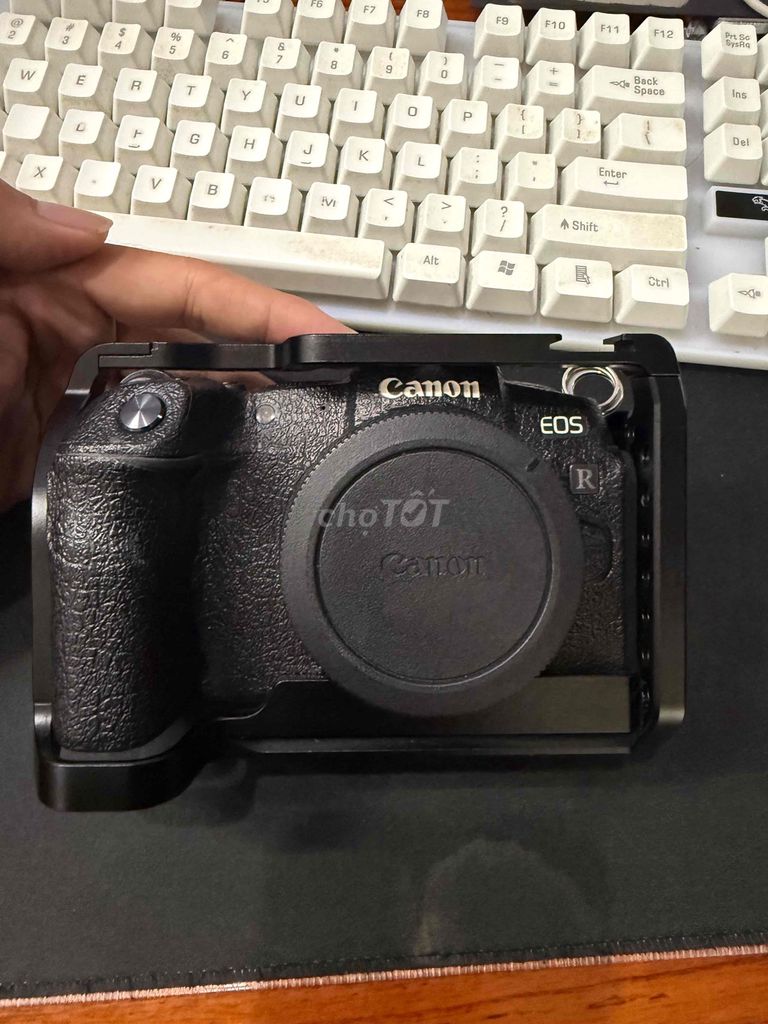 Máy ảnh Canon RP Đen Đã sử dụng. Mua bán Máy ảnh, Máy quay tại Quận Sơn Trà Đà Nẵng được đăng bởi Hoàng hình 1
