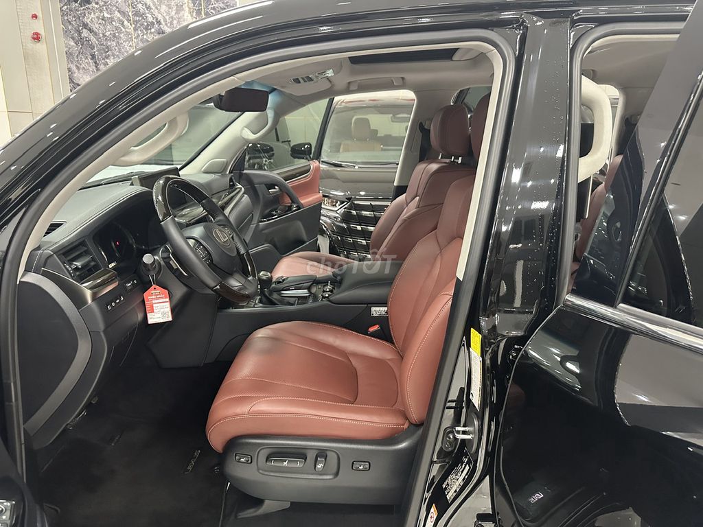 Lexus LX 570 Xuất Mỹ sản xuất 8/2018. Mua bán Ô tô tại Quận Bắc Từ Liêm Hà Nội được đăng bởi Viet Auto hình 8