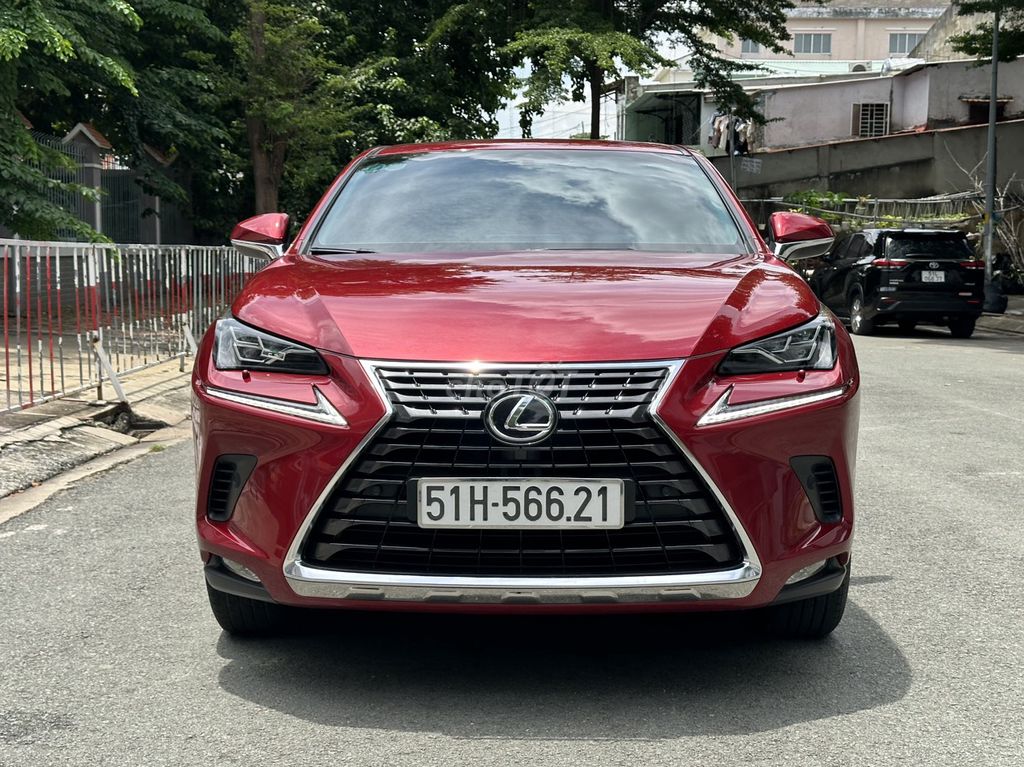 Lexus NX Model 2020 ít đi siêu lướt xe còn như mới