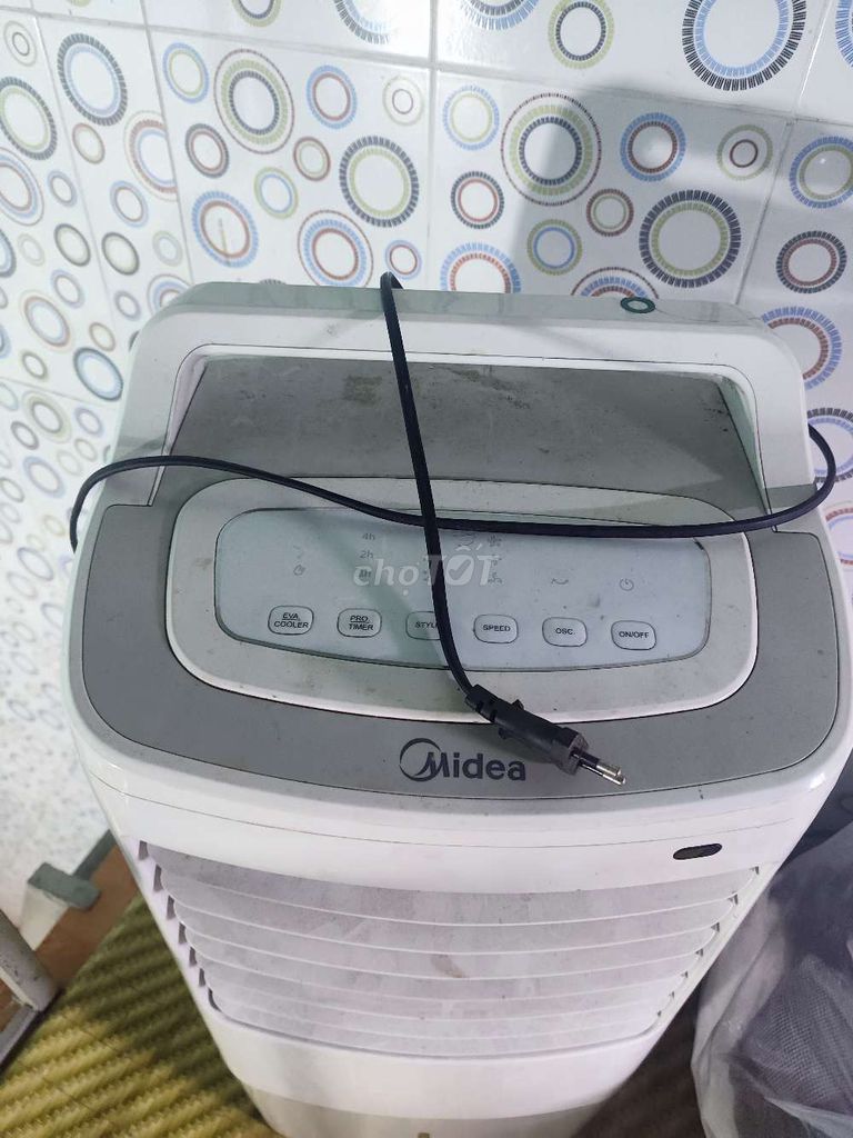 Quạt hơi nước Midea Trắng xám. Mua bán Quạt tại Thành phố Thuận An Bình Dương được đăng bởi Vu Ha hình 1