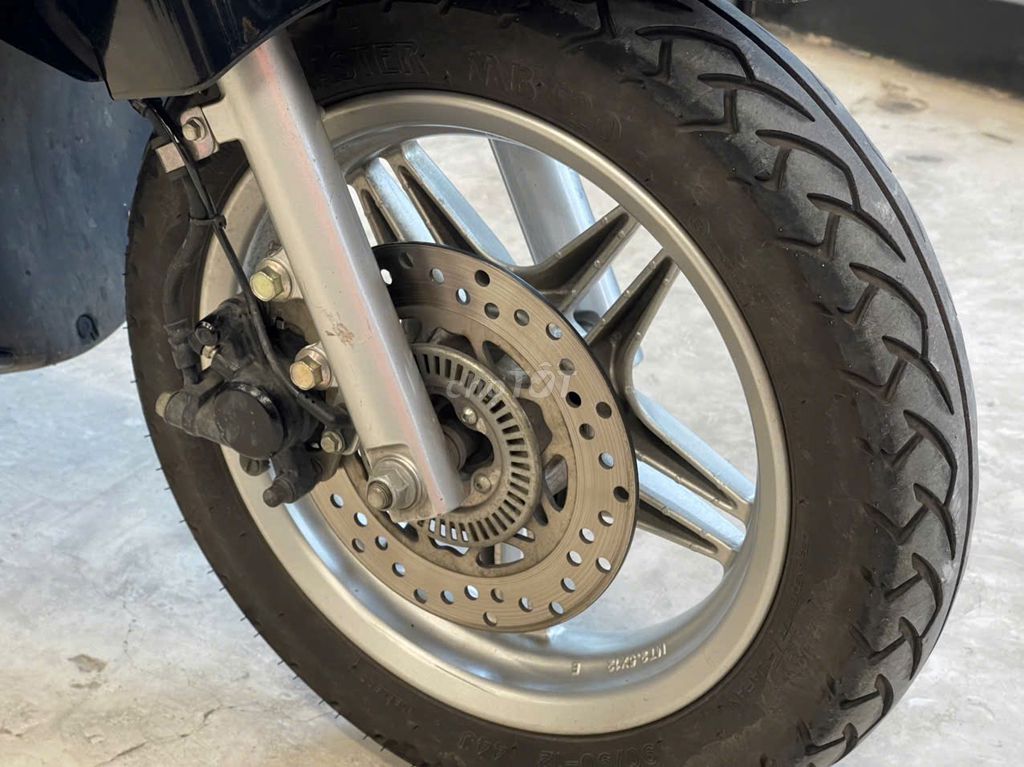 Xe máy điện VinFast Vento S 2022 Đen. Mua bán Xe điện tại Thành phố Thủ Đức Tp Hồ Chí Minh được đăng bởi iMotorbike Viet Nam hình 6