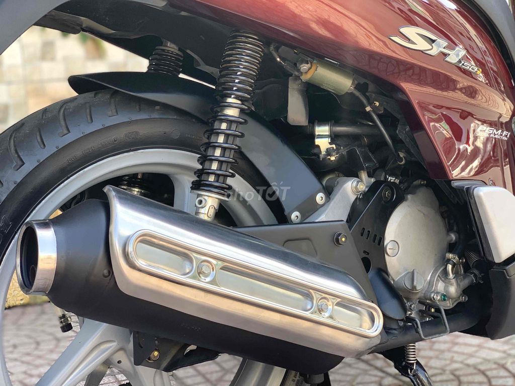 Sh150 2009  zin nguyên bản lăn bánh 2015. 1 chủ. Mua bán Xe máy tại Quận Phú Nhuận Tp Hồ Chí Minh được đăng bởi Cungsport hình 7