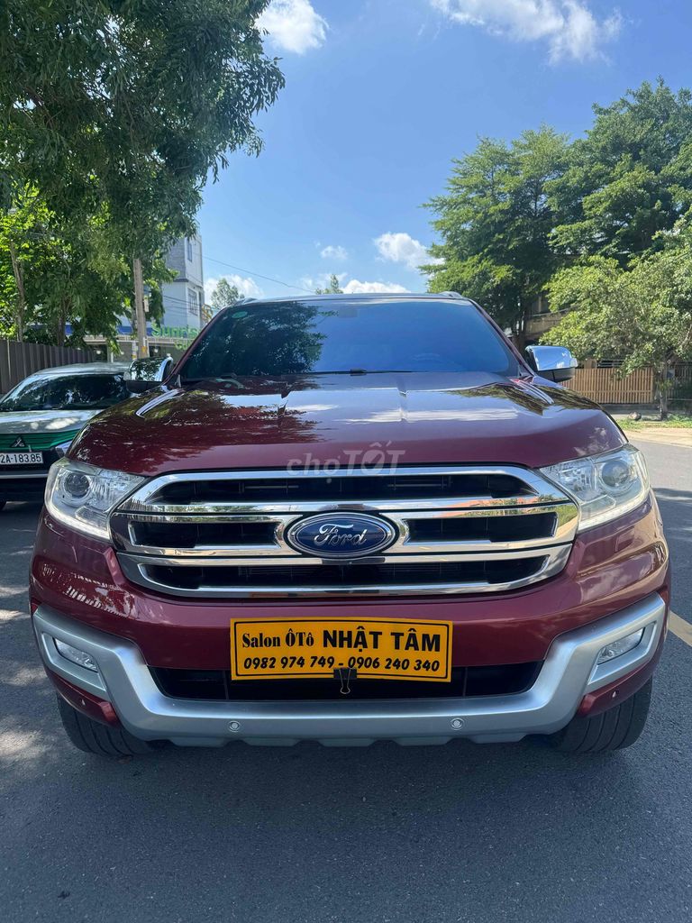 Ford Everest 2017 2.2 4x2 Titanium Đỏ