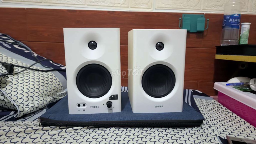 EDIFER MR4. Mua bán Tivi, Âm thanh tại Thành phố Sóc Trăng Sóc Trăng được đăng bởi Tùng Quách hình 1