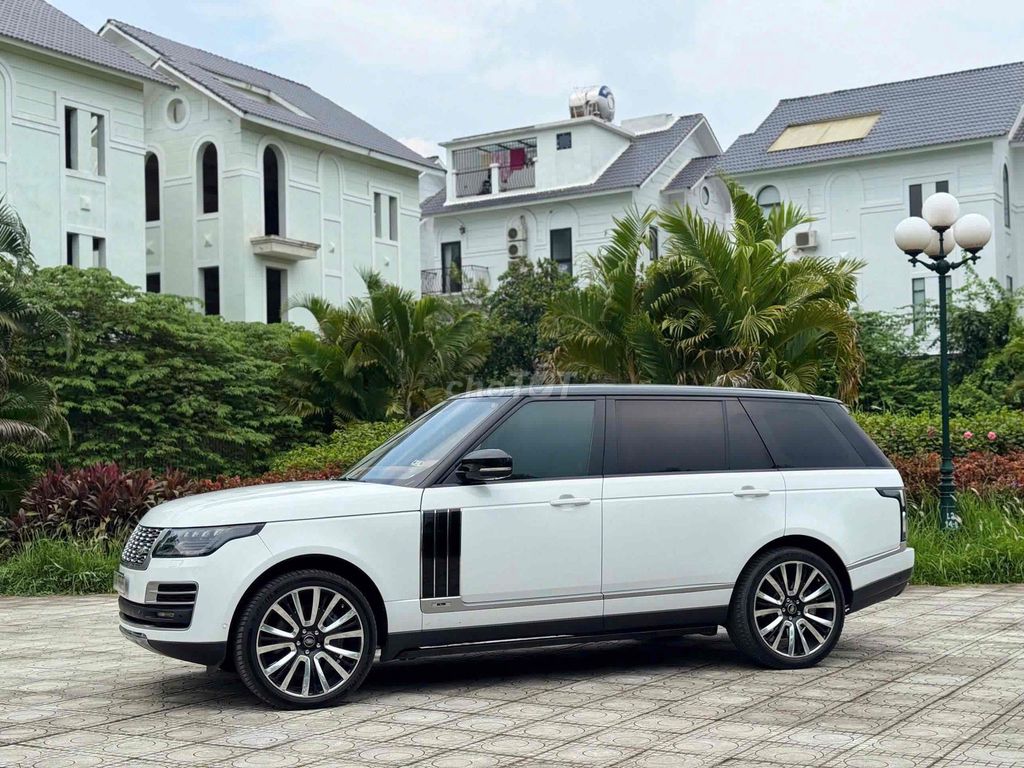 Range Rover Supercharged LWB 5.0 up form 2021. Mua bán Ô tô tại Quận Cầu Giấy Hà Nội được đăng bởi Cao Quý hình 3