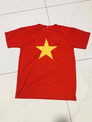 Áo cờ đỏ sao vàng Việt Nam