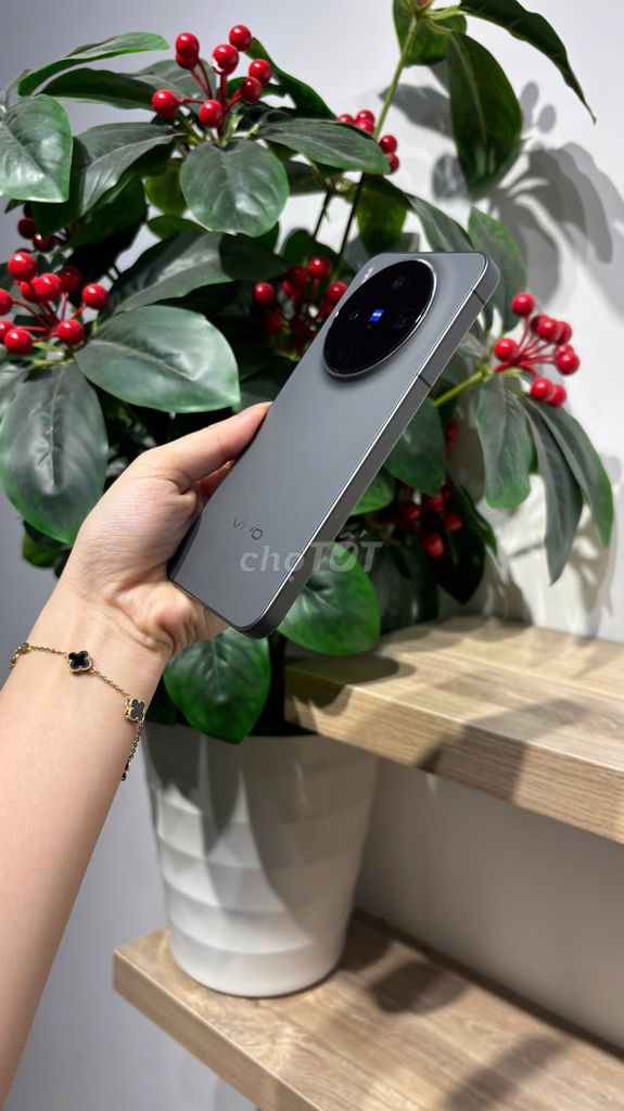 Vivo X300 Đen 12.256Gb VN BH T11/2027 TGDĐ. Mua bán Điện thoại tại Quận Tân Bình Tp Hồ Chí Minh được đăng bởi Đỗ đình cư hình 1