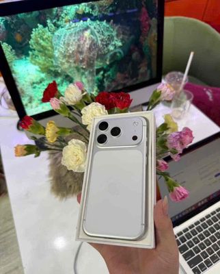 iphone 17promax 256gb trắng zp/a pin100 bht1/2027