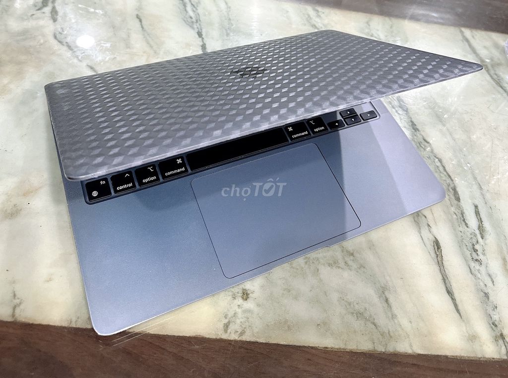 Apple Macbook Air M1/8GB/256GB/13.3" Rentina Rẻ. Mua bán Laptop tại Quận Hoàng Mai Hà Nội được đăng bởi Quốc Tuấn hình 1