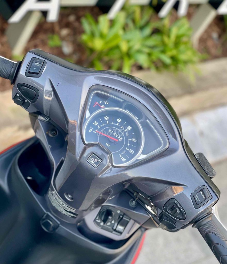 Honda Vision 2019/Chỉ Với 9 Triệu Bạn Đã Có Xe 🛵. Mua bán Xe máy tại Quận Đống Đa Hà Nội được đăng bởi Phạm Văn Đồng hình 7