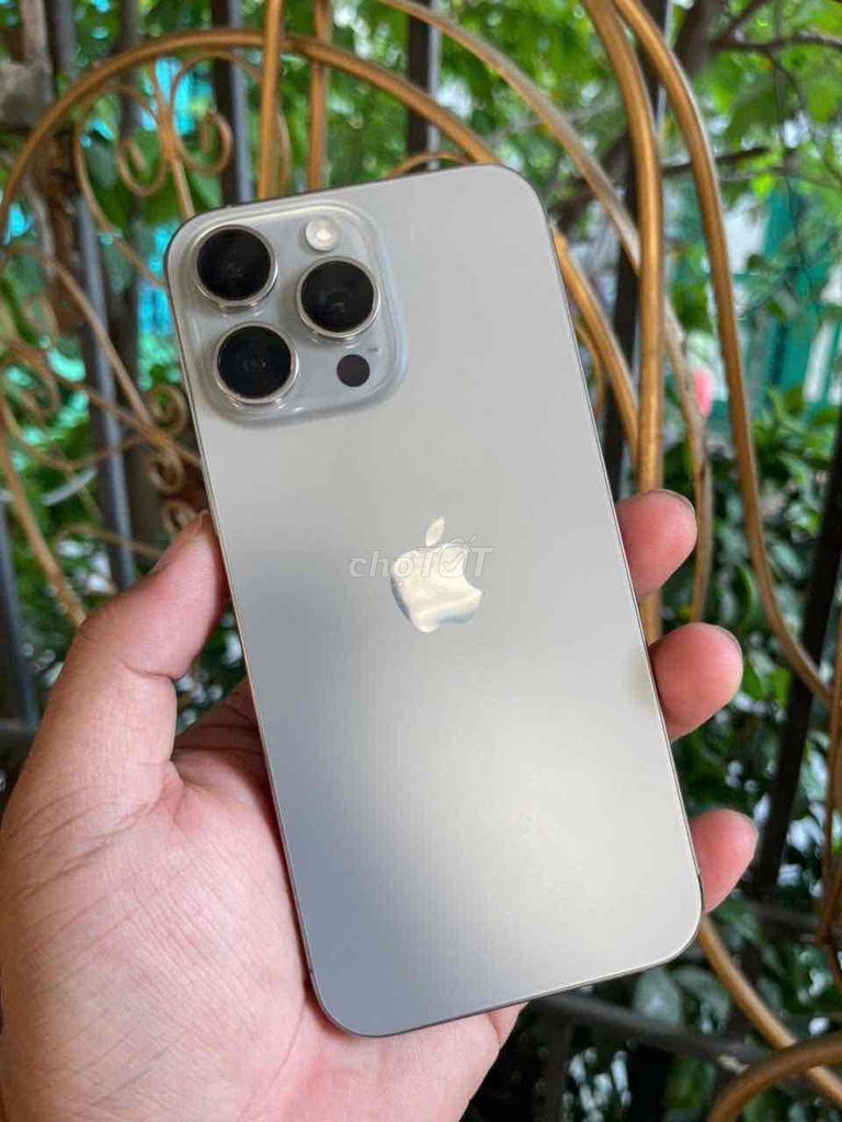Apple iPhone 16 Pro Max 256GB Bạc VN/A. Mua bán Điện thoại tại Quận Ninh Kiều Cần Thơ được đăng bởi Hiếu Huỳnh hình 1