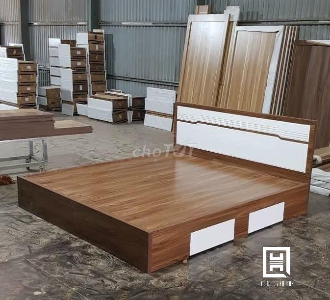 Giường Gỗ MDF Vàng Nâu=giường gỗ MDF-GIƯỜNG GỖ MDF. Mua bán Giường, chăn ga gối nệm tại Thành phố Thuận An Bình Dương được đăng bởi NỘI THẤT NHÀ XINH hình 1