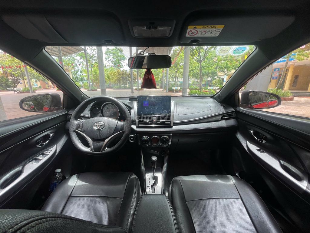 Gia đình cần bán xe Toyota Yarit 1.3G sx 2015