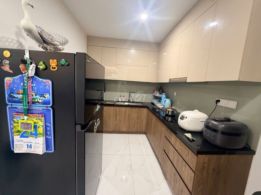 SẴN CHỖ ĐẬU ÔTÔ - CHO THUÊ CĂN 2PN 85M2 18TR/TH FULL NT - ALNATA PLUS