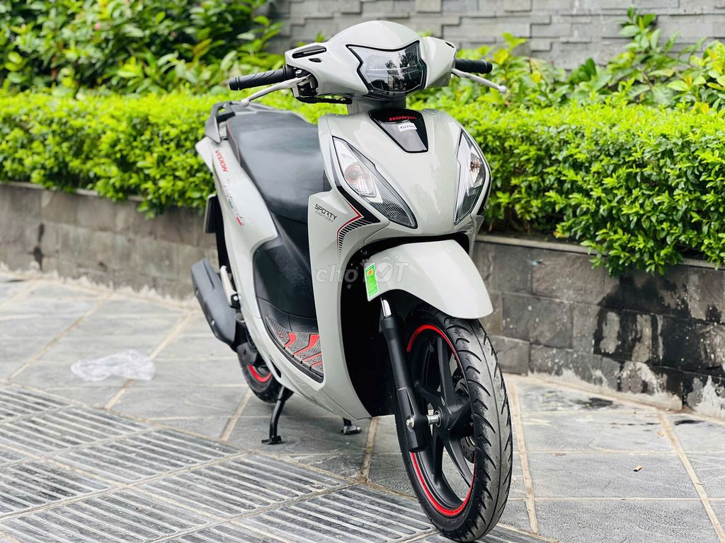 HONDA VISION 110 BẢN THỂ THAO 2025 xXE LƯỚT. Mua bán Xe máy tại Quận Nam Từ Liêm Hà Nội được đăng bởi HẢI ĐĂNG hình 4