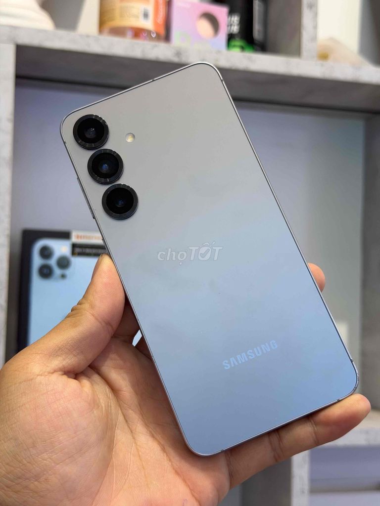 Samsung S25plus 12GB/256GB Xám 2 sim 98.5%. Mua bán Điện thoại tại Quận 3 Tp Hồ Chí Minh được đăng bởi Trịnh Quang Linh hình 1