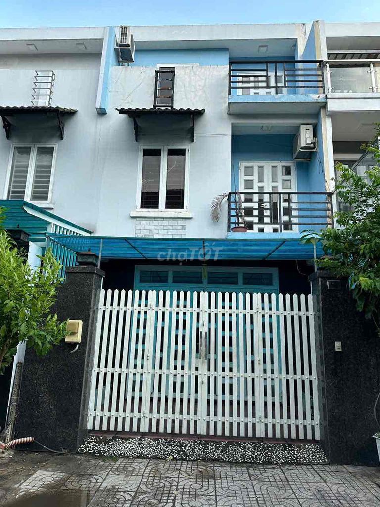 Аренда · 3 комн. · 75 м² · Quận Bình Tân, ул. Đường Số 5