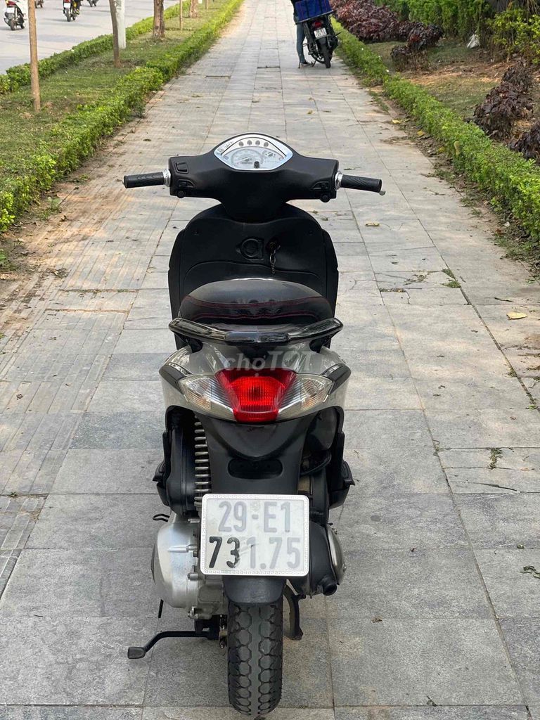 Piaggio Liberty серый 3v ie состояние нового