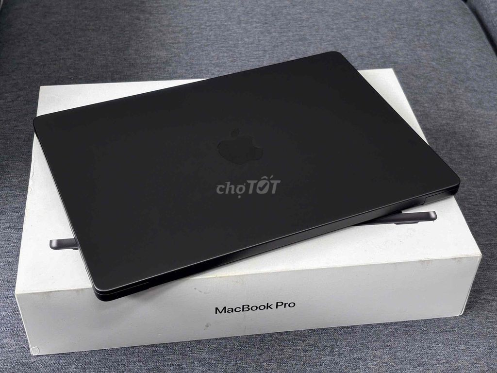 Macbook Pro M4 16GB/512GB 14 inch Fullbox 92828229. Mua bán Laptop tại Quận Ninh Kiều Cần Thơ được đăng bởi Quý Mobile Cần thơ hình 1